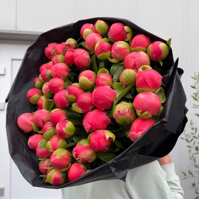 Pioenrozen toverbal boeket